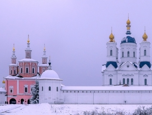 В Праздник Крещения Господня руководители Брянской "РОДИНЫ" посетили Успенский Свенский монастырь