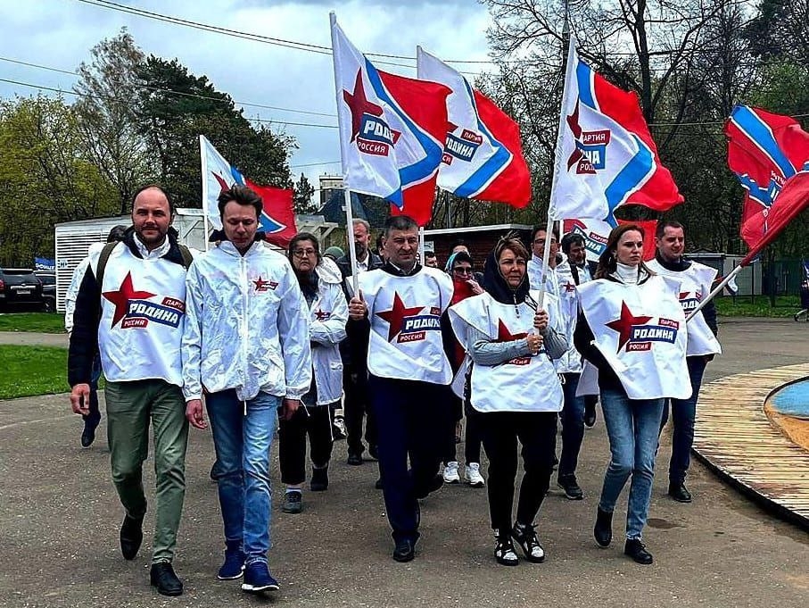 Подмосковная "РОДИНА" провела автопробег, посвященный 77-й годовщине Великой Победы