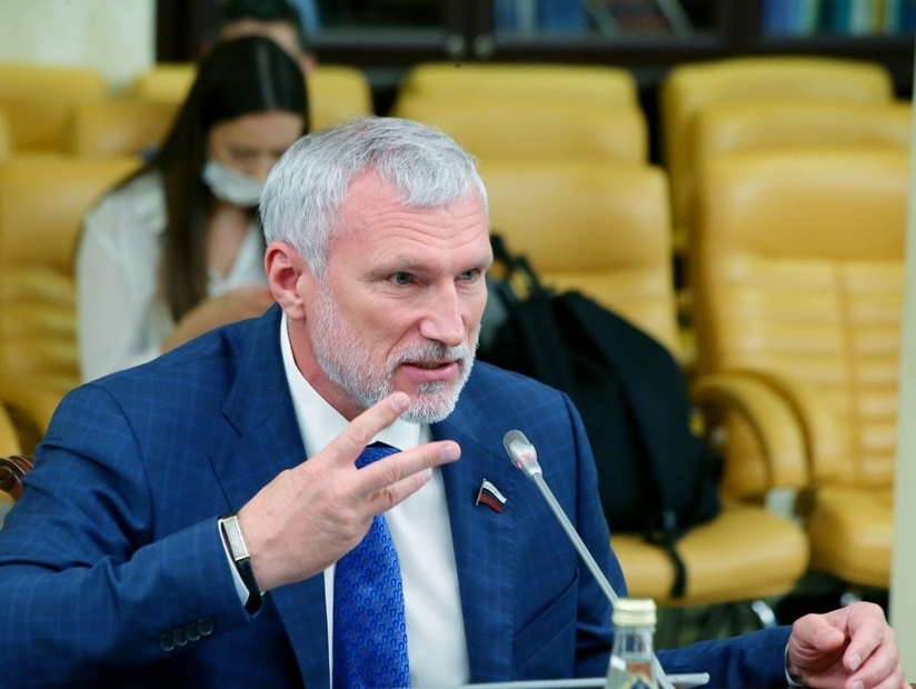 Журавлев - Life.ru: Наводку на цели нашим ракетам дают и в самом Киеве