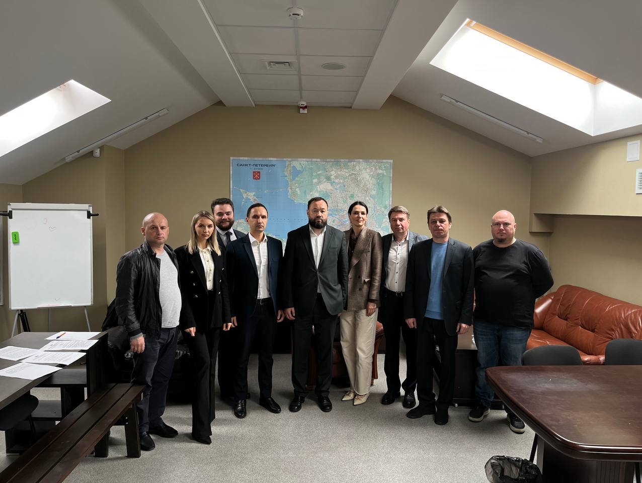 Санкт-петербургские партийцы провели общее собрание реготделения
