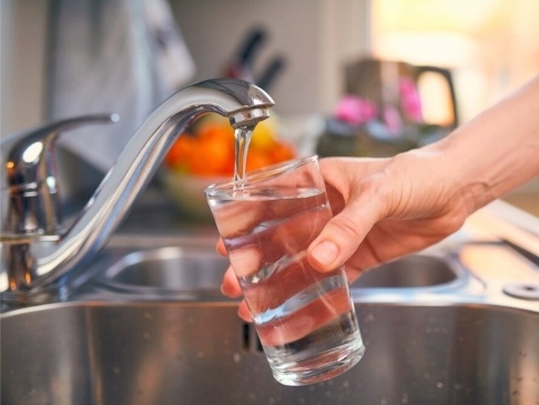 ПАРТИЯ "РОДИНА" ПРОКОНТРОЛИРУЕТ ОБЕСПЕЧЕНИЕ ВОДОЙ ЖИТЕЛЕЙ СЕВАСТОПОЛЯ
