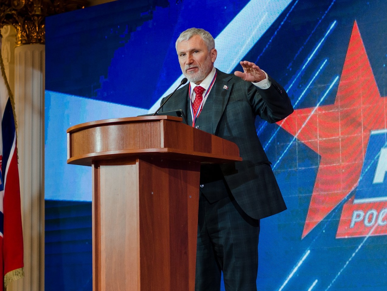 Журавлев: Разговарить нам с самураями не о чем, шиш им, а не острова!