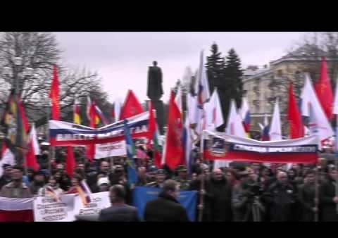 На Театральной площади Владикавказа состоялся митинг в поддержку воссоединения Крыма с Россией