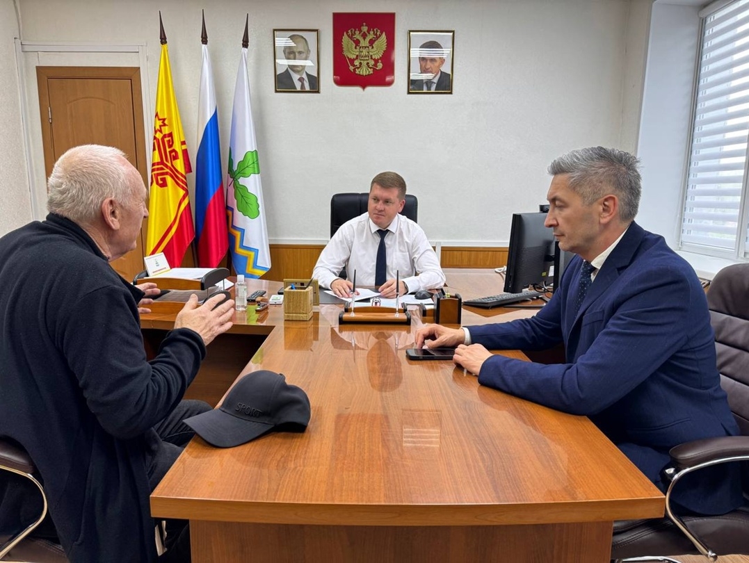 Владимир Михайлов провел прием граждан