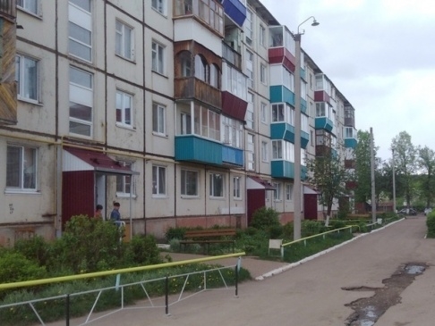 В УДМУРТИИ ДЕПУТАТЫ ОТ "РОДИНЫ" ВЗЯЛИ ПОД КОНТРОЛЬ РЕШЕНИЕ КОММУНАЛЬНЫХ ПРОБЛЕМ ЖИТЕЛЕЙ МНОГОКВАРТИРНЫХ ДОМОВ