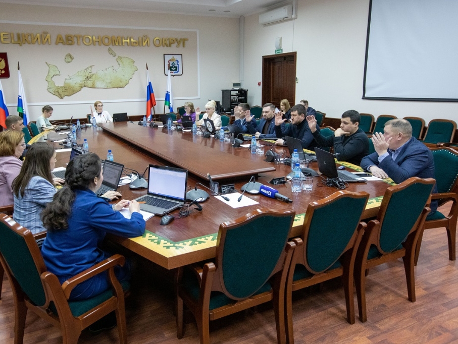 Ружников поддержал инициативу об увеличении выплаты к Дню пожилого человека