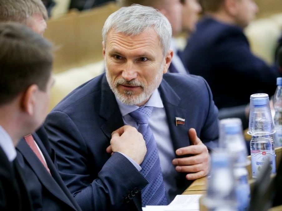 Журавлев: В Крыму открываются консульства, но не открыты офисы ряда российских банков