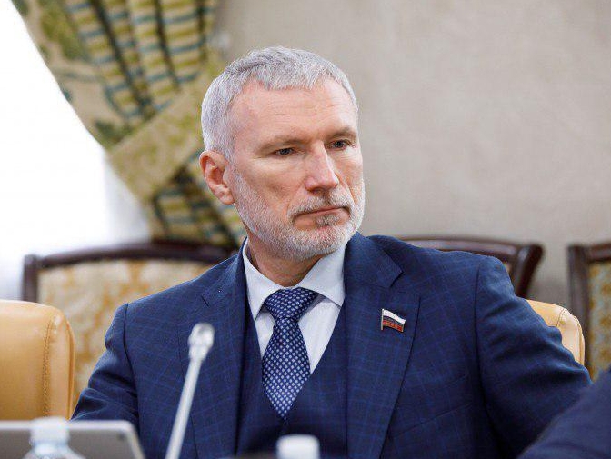 Журавлев напомнил полякам, что репарации могут требовать только победители