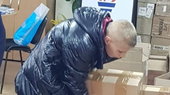 В общественных приемных Вячеслава Илюхина продолжается сбор гумпомощи