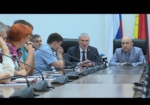 Алексей Журавлев - на заседании Воронежского клуба политологов, (Свик ТВ, 08.07.2016)
