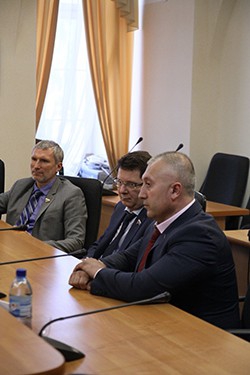 Журавлёв обсудил в Ярославле создание в России военно-промышленной палаты
