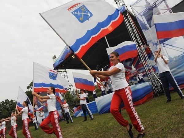 Ленинградцев становится все больше, но так ли это хорошо?