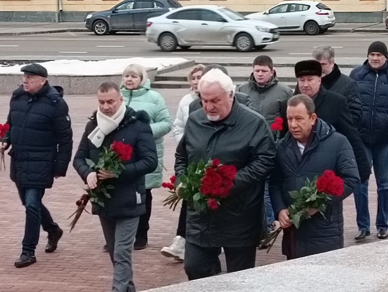 Тамбовские депутаты "РОДИНЫ" почтили память Зои Космодемьянской