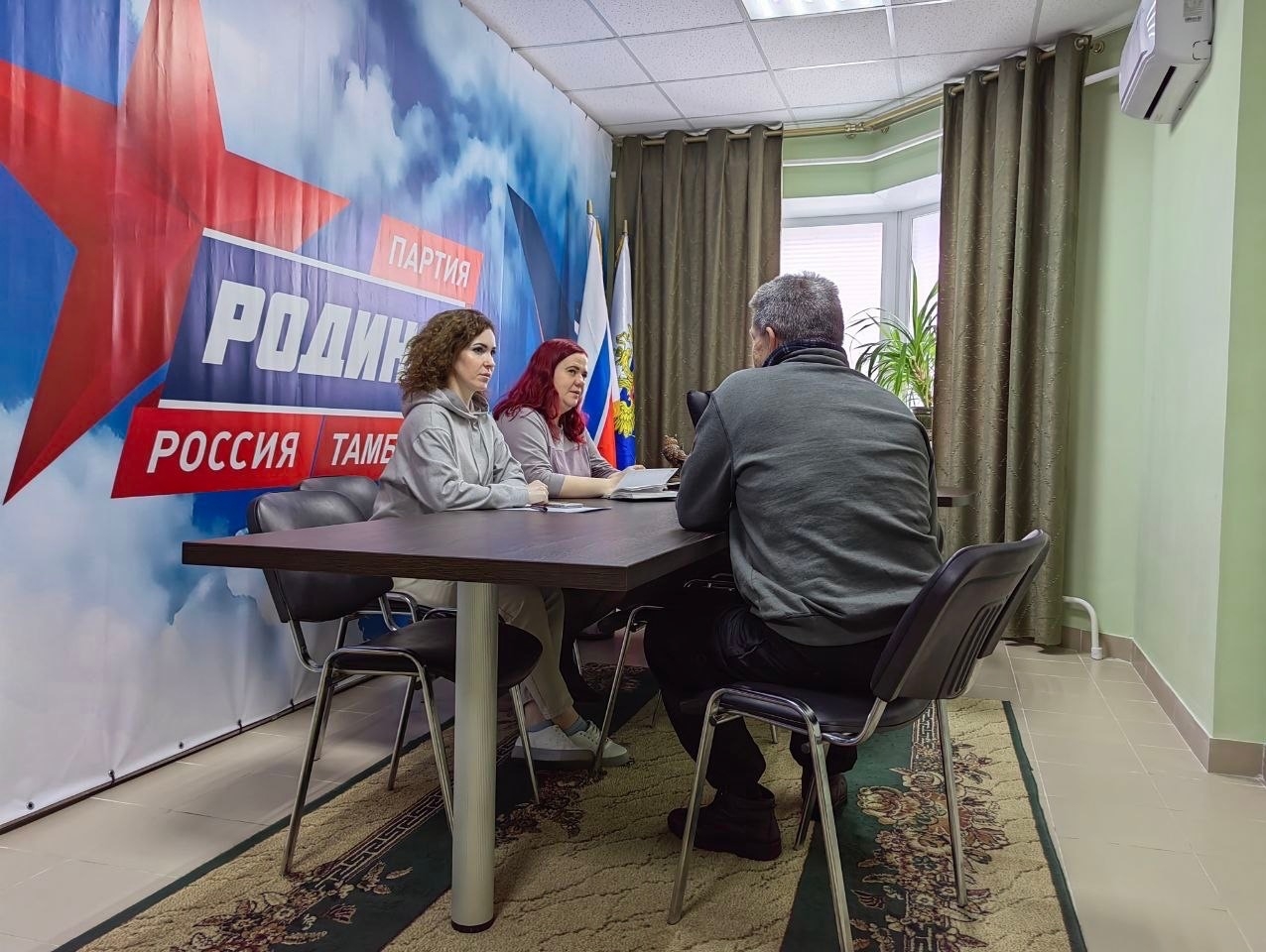 В Приемной Алексея Журавлева в Тамбове проходит прием граждан