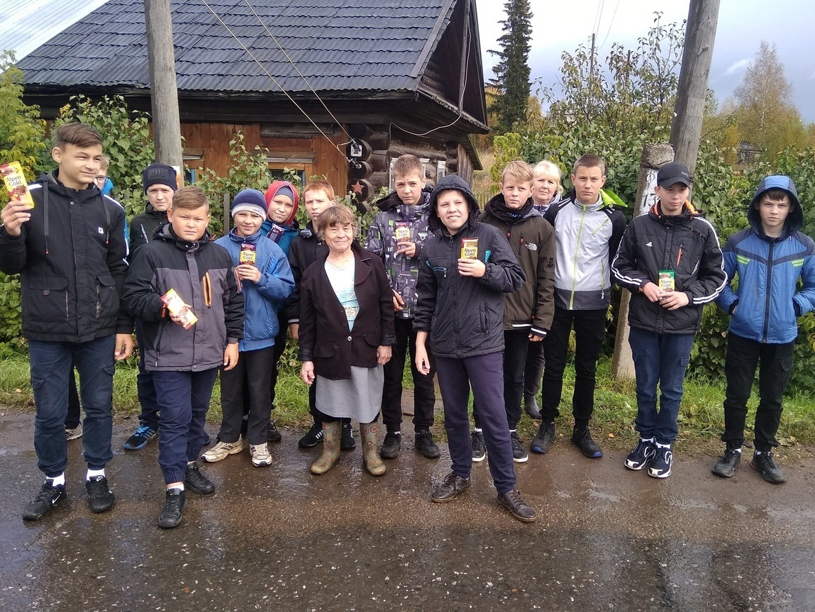 При содействии кировской "РОДИНЫ" был организован трудовой десант
