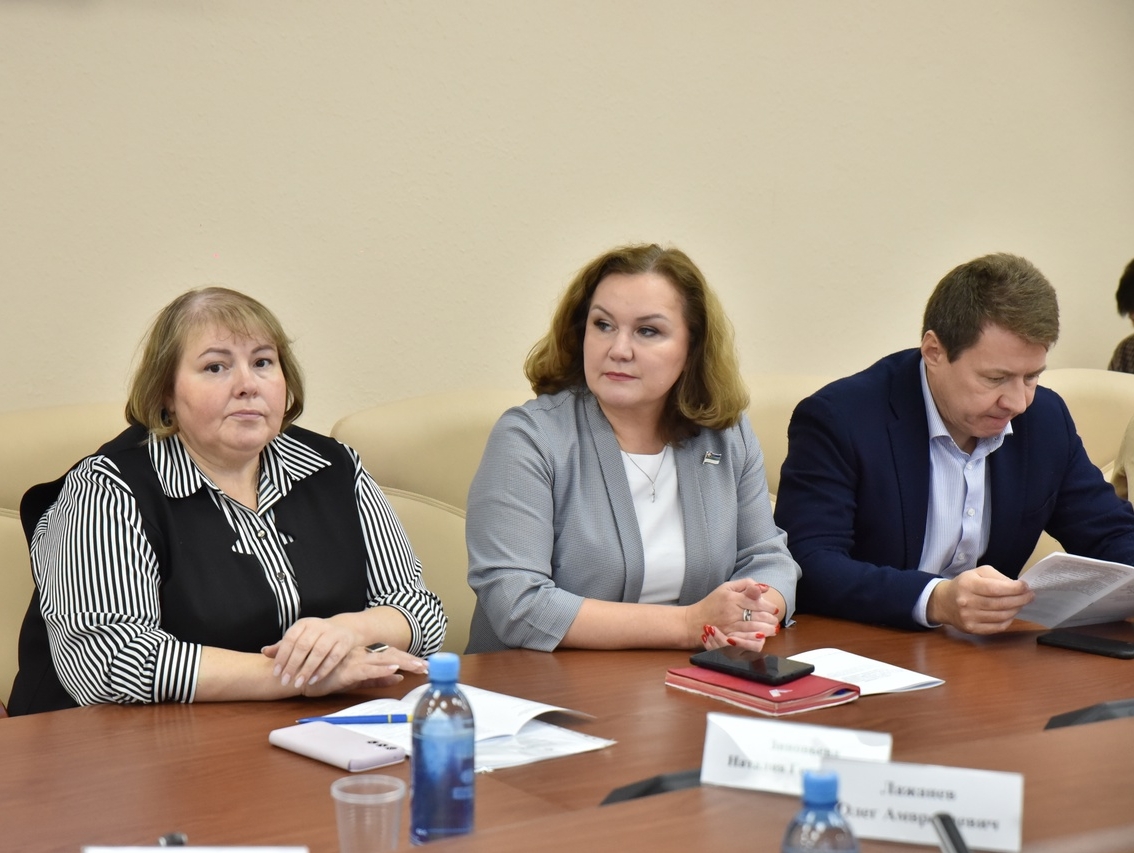 Елена Иванова приняла участие в обсуждении бюджета Республики Коми