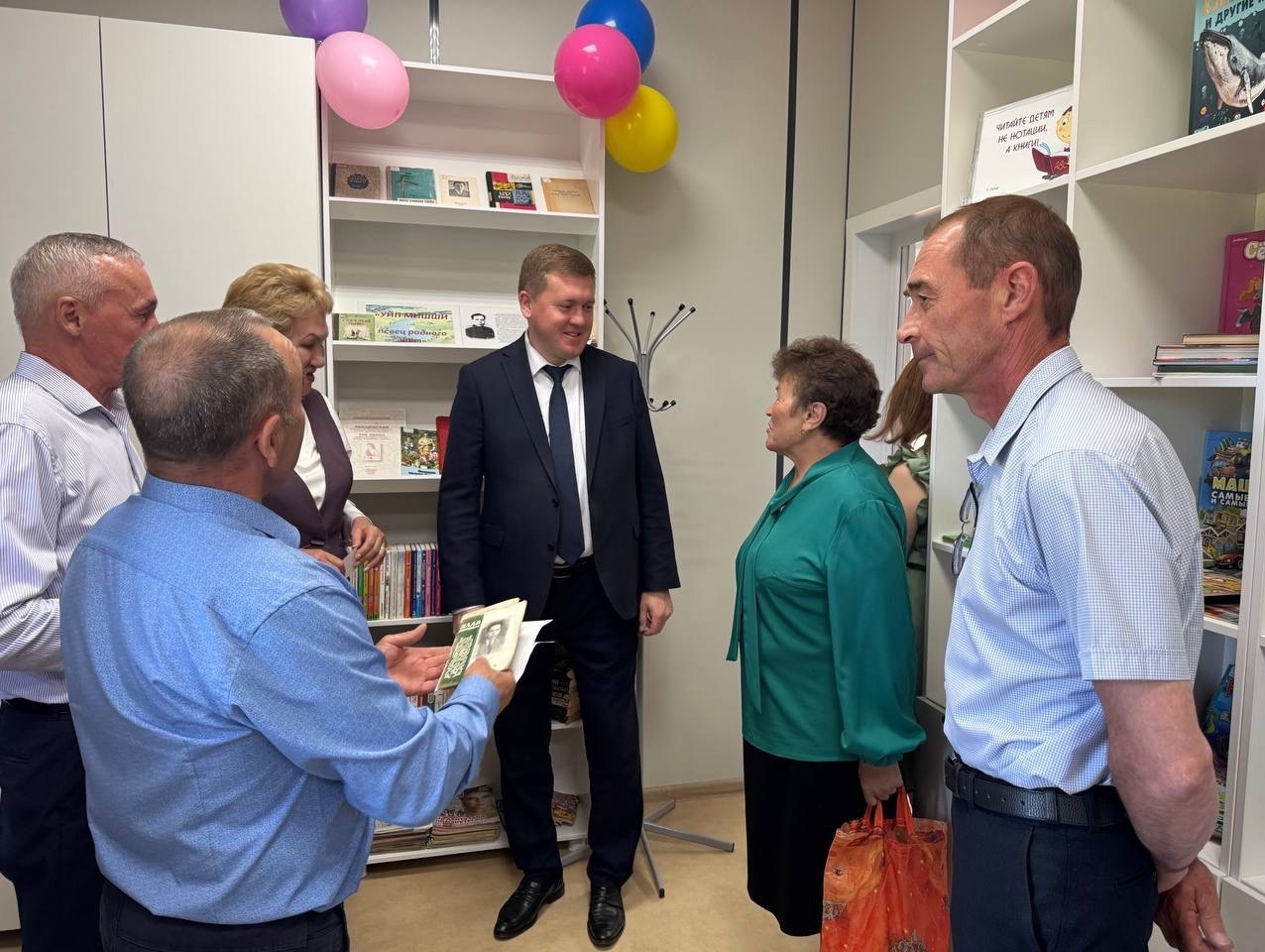 Владимир Михайлов: в деревне Байсубаково открылась очередная библиотека