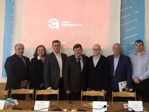 ПАРТИЯ "РОДИНА" В КОМИ ВНЕСЛА ПРЕДЛОЖЕНИЕ ОБ УЧЕТЕ СТОИМОСТИ НОРМО-ЧАСА НА РЕМОНТ ТРАНСПОРТА