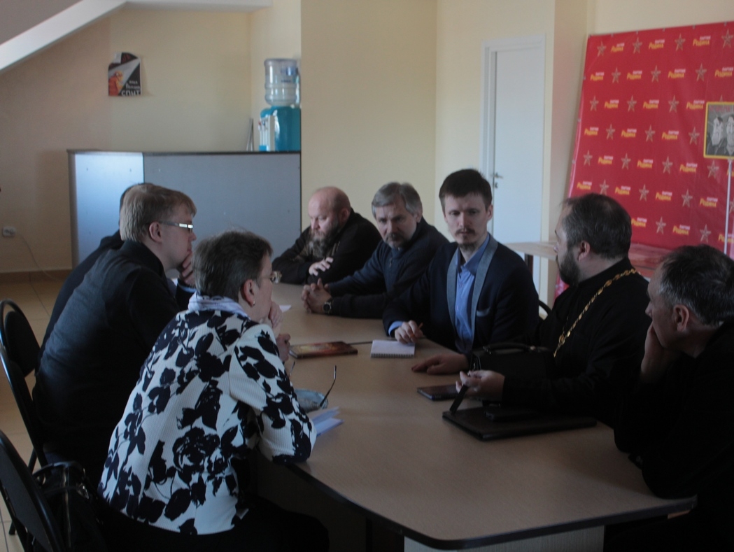Ульяновская "РОДИНА" предложила увековечить память лиц, репрессированных большевиками
