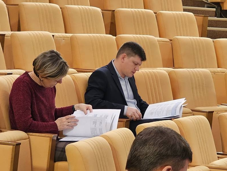 Сергей Мягких принял участие в круглом столе в Госдуме