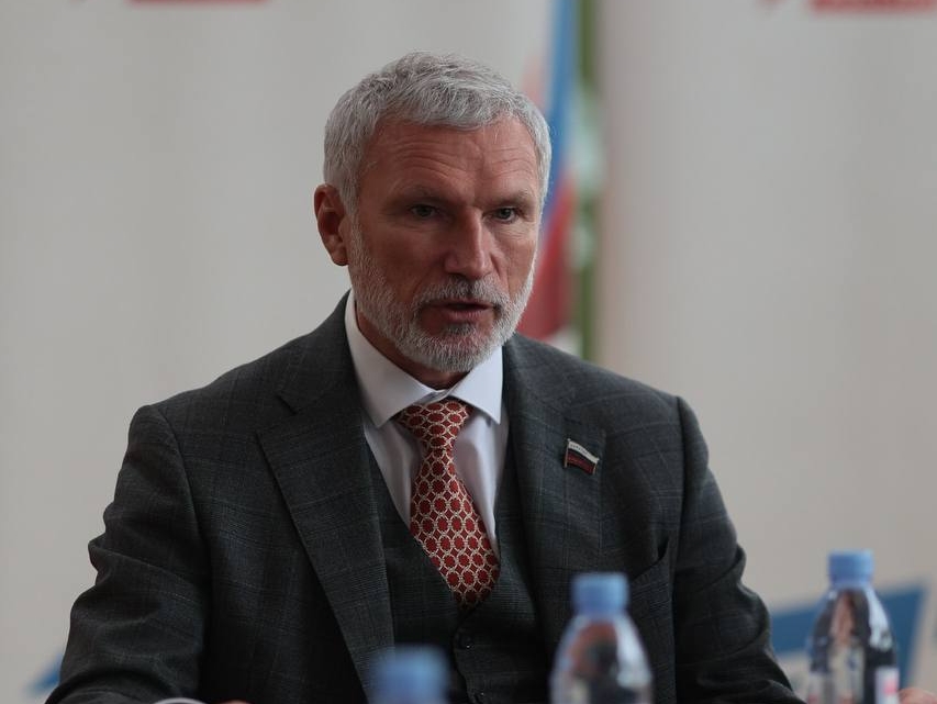 Алексей Журавлев: С киевским "режиссером" необходимо разобраться
