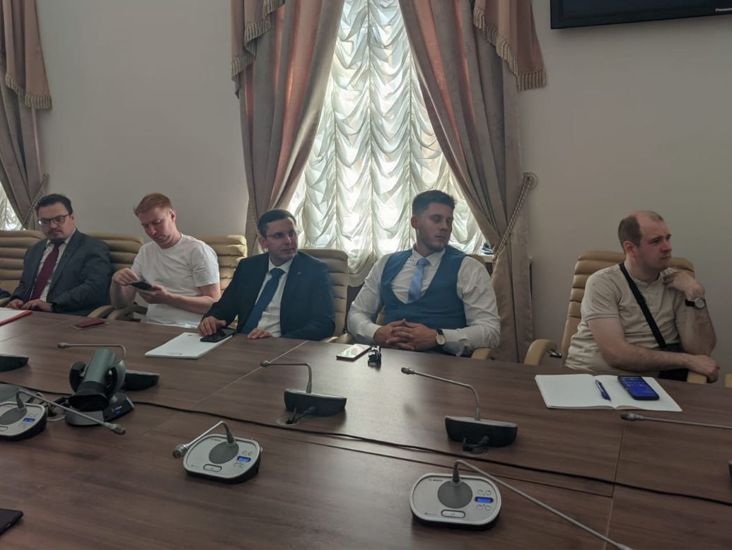 Новгородские соратники прошли обучение в Избиркоме