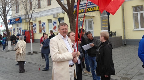 Колонна "РОДИНЫ" прошла по центральной улице Оренбурга