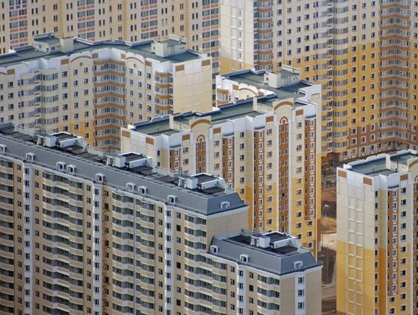 Петербургская "РОДИНА" выступает против не обеспеченных инфраструктурой "человейников"