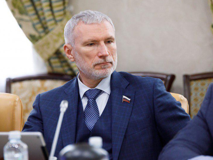 Алексей Журавлев: При отсутствии перспектив молодежь пускается во все тяжкие