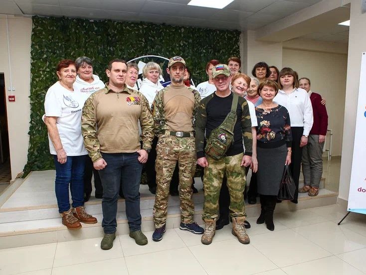 Соратники "РОДИНЫ" приняли участие в организации патриотической акции "Народ и армия едины"