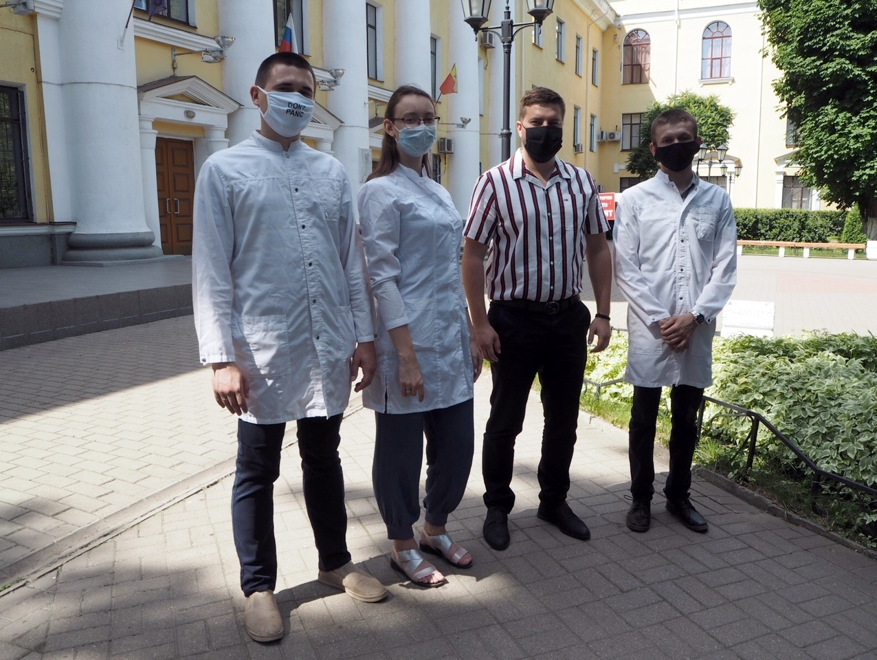 Артем Чекмарев встретился со студентами-волонтерами ВГМУ им. Н.Н.Бурденко