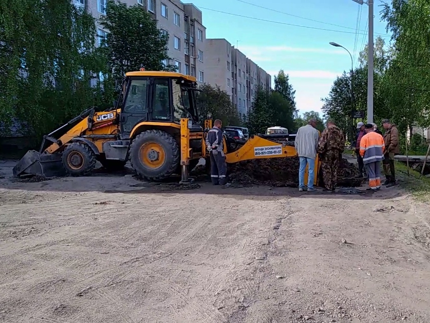 Вологодская "РОДИНА" требует отстранить некомпетентного подрядчика