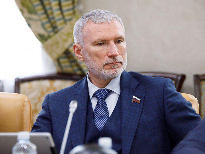 Алексей Журавлев: Запад разжигает фармацевтическую войну