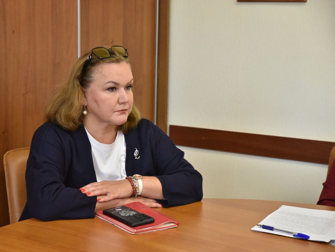 Елена Иванова активно участвует в рабочей группе по совершенствованию закона "Об административной ответственности в Республике Коми"