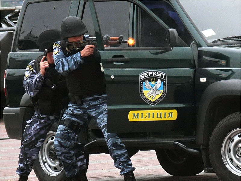 Кировская "РОДИНА" организовала приём семей "Беркута" в регионе
