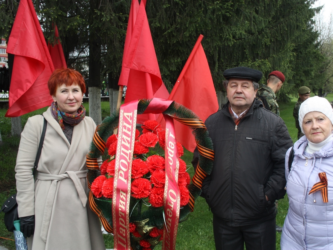 Алтайские соратники почтили память бойцов, павших за Родину