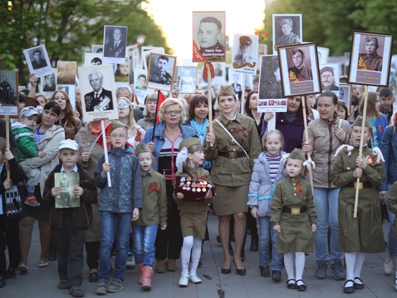 Руководитель исполкома саратовской "РОДИНЫ": Акция "Бессмертный полк" потрясающа