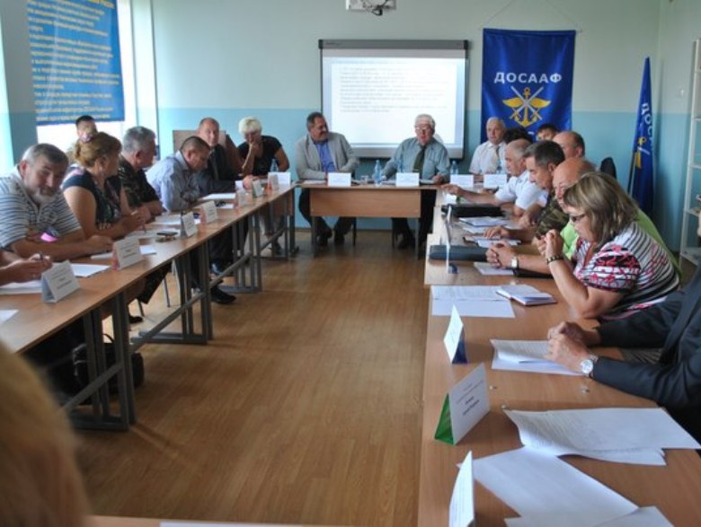 Красноярские партийцы активно работают в ДОСААФ