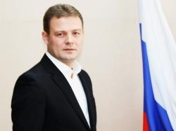 Пронин отказался от депутатских денег и направил их на нужды посёлка Вычегодский