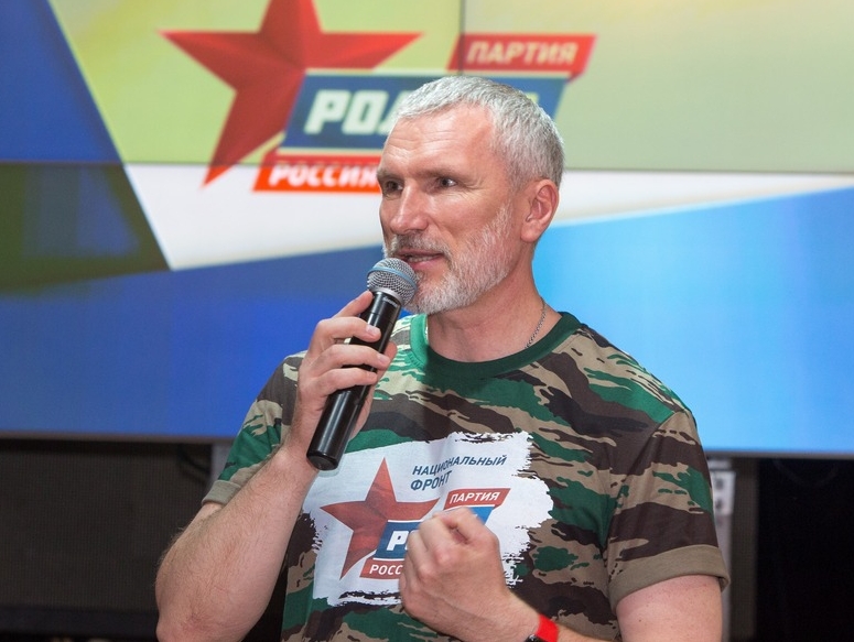 Журавлев: Новому кабмину предстоит избавиться от вредных привычек старого