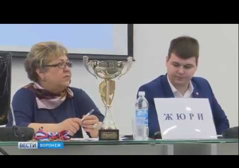 Соратники проверили юных воронежцев на знание избирательного законодательства