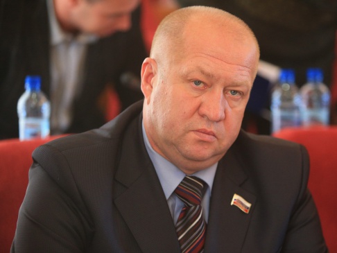 Архангельская "РОДИНА" выступила против сокращения числа депутатов в регионе