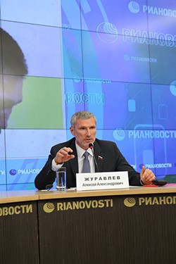 Пресс-конференция Алексея Журавлёва в РИА "Новости", 19 июня 2013 года