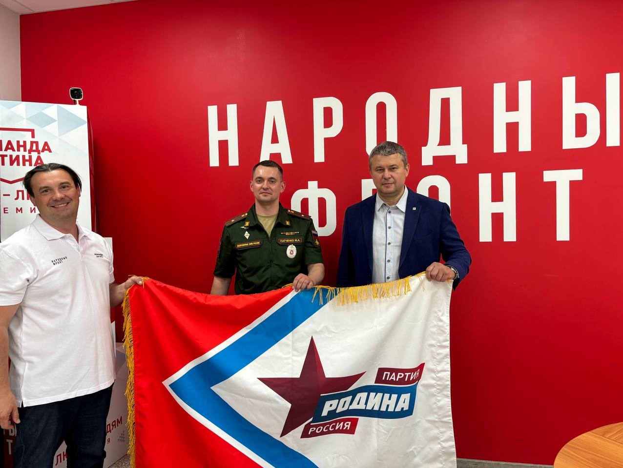 Валерий Барсук удостоен благодарности военной комендатуры Рощинского гарнизона