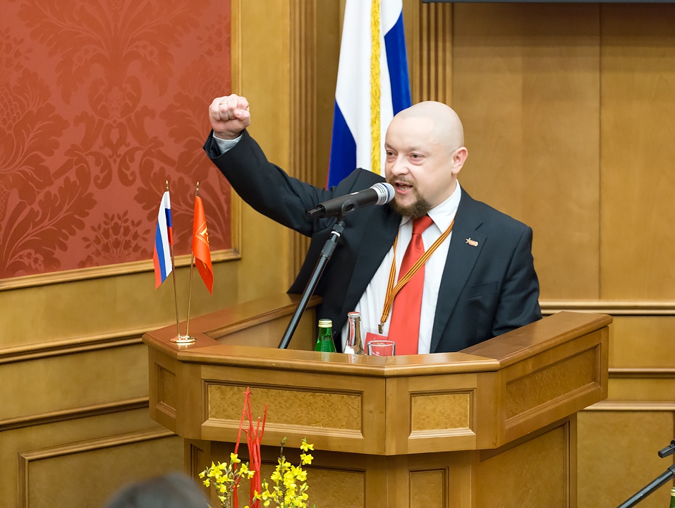 Федор Бирюков: Бюрократы тащат страну в пропасть по завету Калигулы