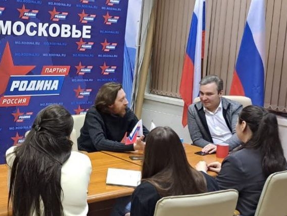 В Подмосковной "РОДИНЕ" прошли встречи с блогерами, партактивом и лидером Калининградского реготделения