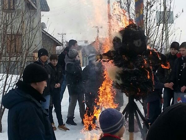 Оренбургские партийцы организовали масленичные гулянья