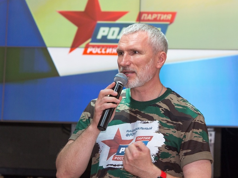 Журавлев: Задолжавших банкам россиян хотят закатать в асфальт коллекторским катком!