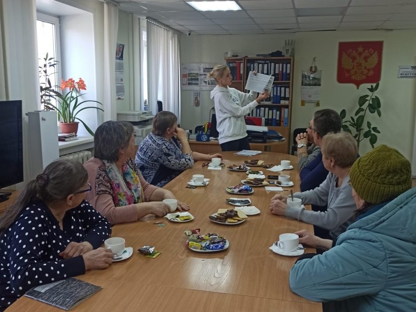 Прошли заключительные в этом "учебном году" занятия "Школы ЖКХ" при Клубе избирателей Вячеслава Илюхина