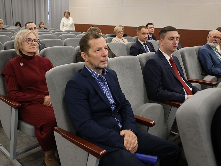 Владимир Тимаков принял участие в заседании Тульской городской Думы